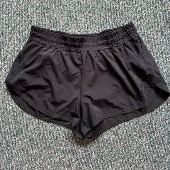 Lululemon Track That high rise short 3in - Picture 2 of 5